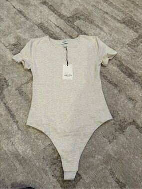 NWT- Aritzia Bodysuit